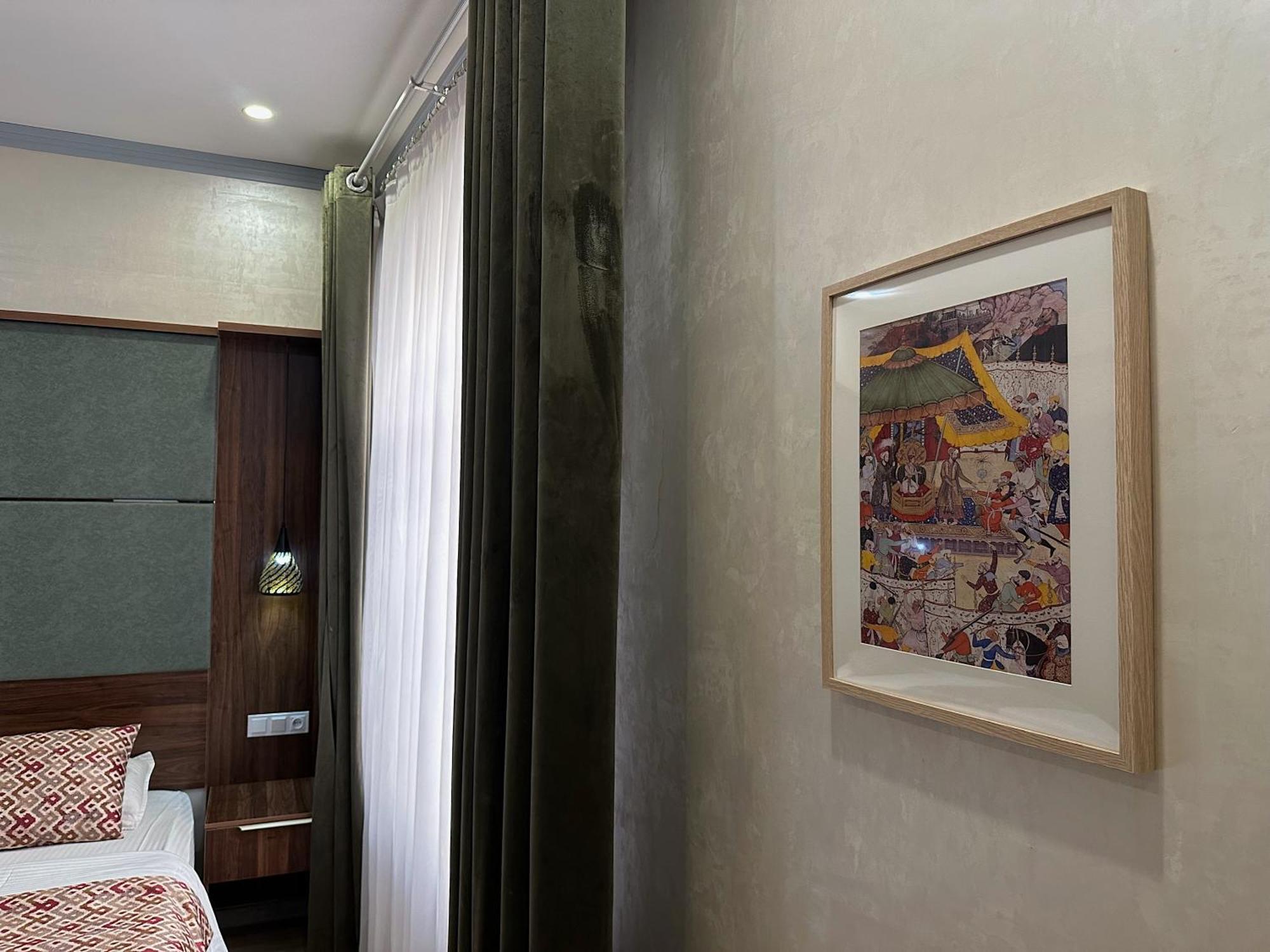 בוקורו Atrium Hotel מראה חיצוני תמונה